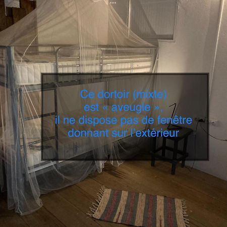 Jacktavern - Auberge De Jeunesse Pointe-Noire Bagian luar foto